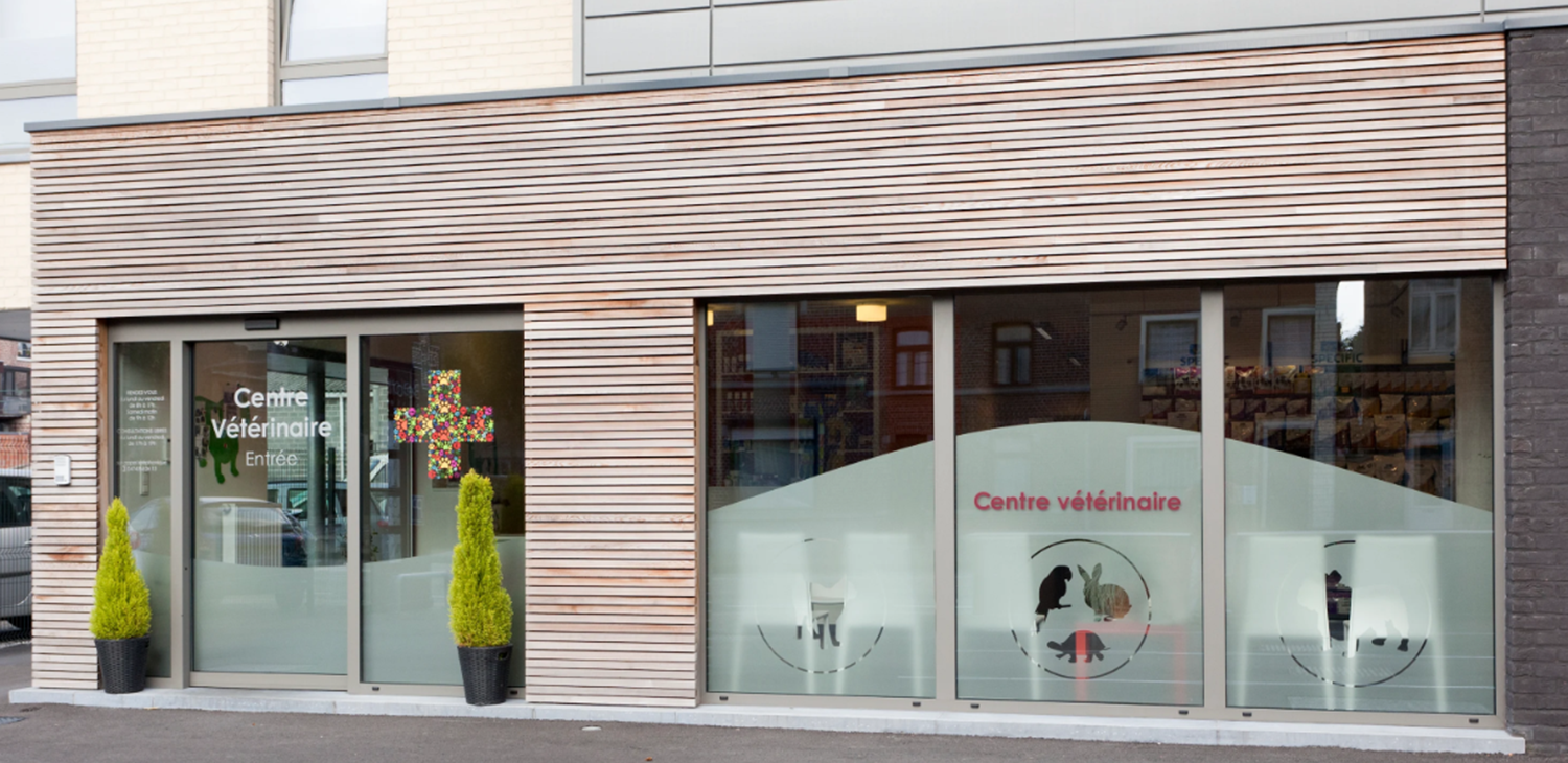 Devanture centre vétérinaire animath